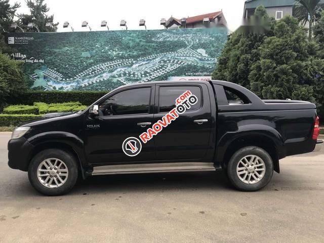 Bán ô tô Toyota Hilux 2.5E năm sản xuất 2014, màu đen, xe nhập Thái Lan-0