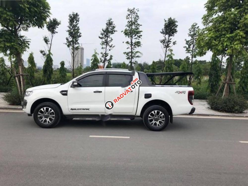 Xe Ford Ranger Wildtrack đời 2016, màu trắng, xe nhập
-7