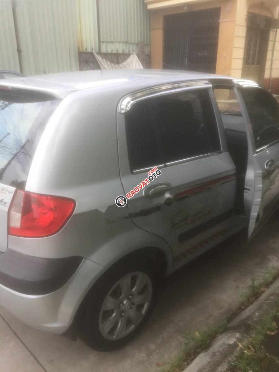 Bán Hyundai Getz 1.1 sản xuất năm 2010, màu bạc, xe nhập -2