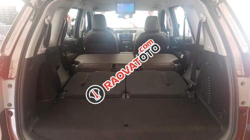 Bán xe Nissan Terrano 2.5 AT sản xuất 2018, giá tốt-4