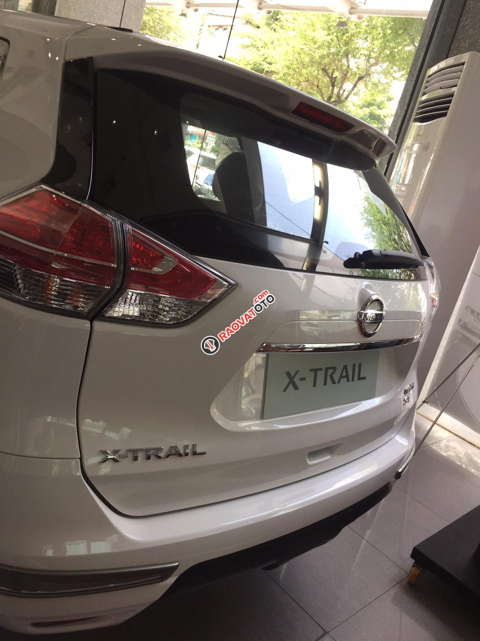 Bán Nissan Xtrail ưu đãi 45 triệu tiền mặt và phụ kiện, giao xe trong tháng 9-2