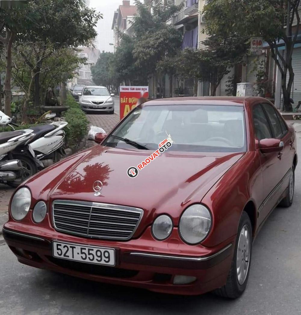 Tôi bán xe Mercedes E240 đời 2001, số tự động-1