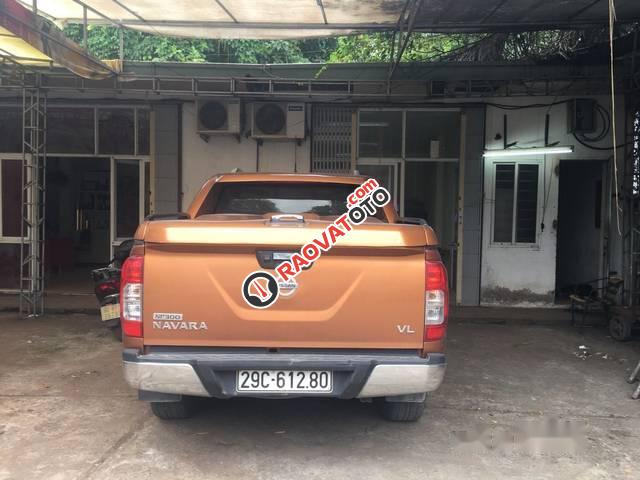 Bán Nissan Navara NP300 năm sản xuất 2015, xe còn mới-3