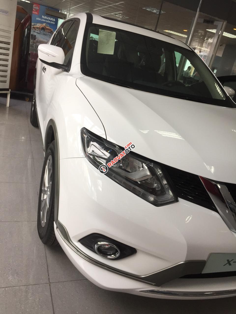 Bán Nissan Xtrail ưu đãi 45 triệu tiền mặt và phụ kiện, giao xe trong tháng 9-1