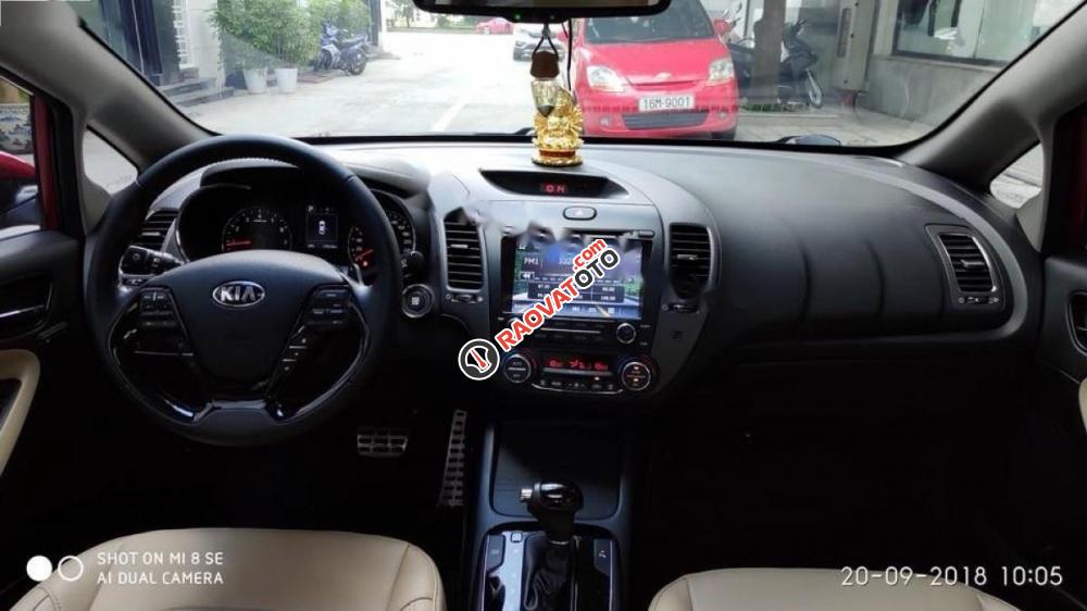 Cần bán lại xe Kia Cerato Signature 1.6 AT sản xuất 2017 -2