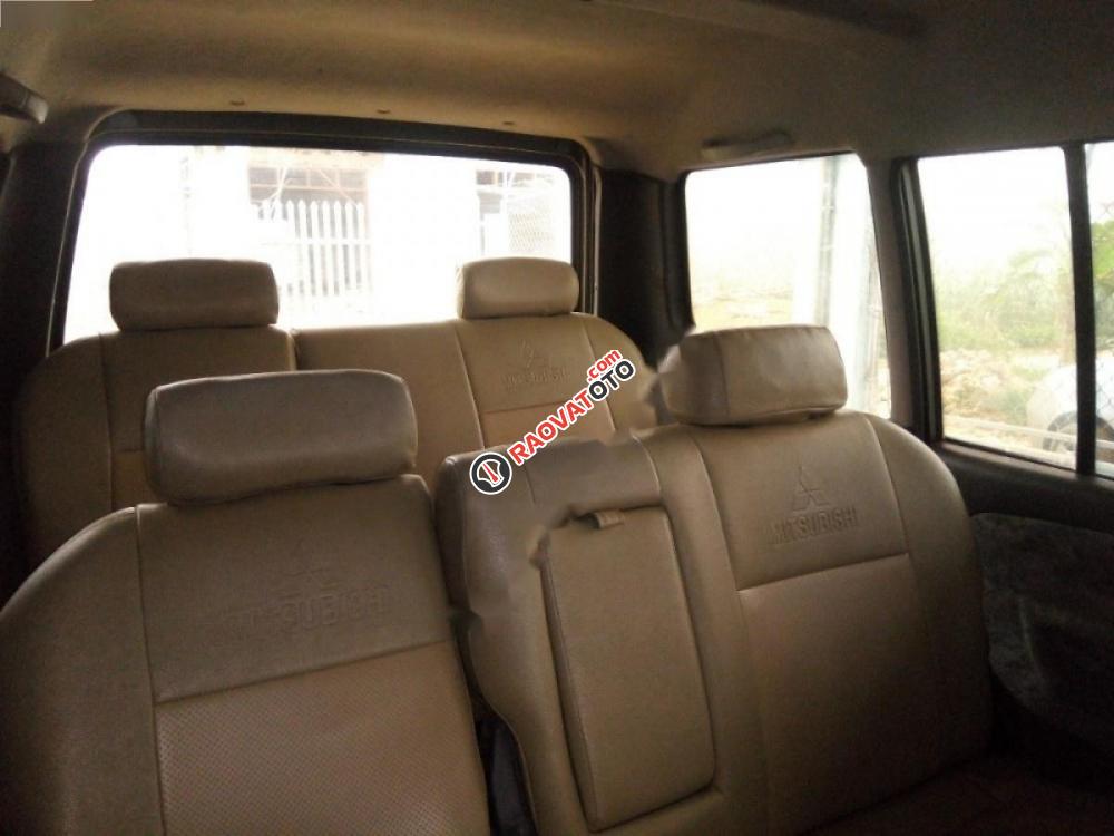 Bán xe Mitsubishi Jolie sản xuất 2001 màu xám bạc, số sàn-4