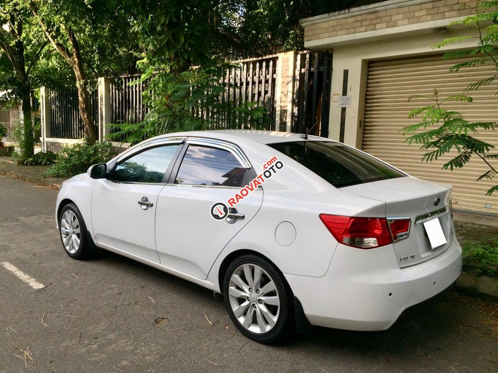 Cần bán lại xe Kia Forte SX năm 2010, màu trắng -3