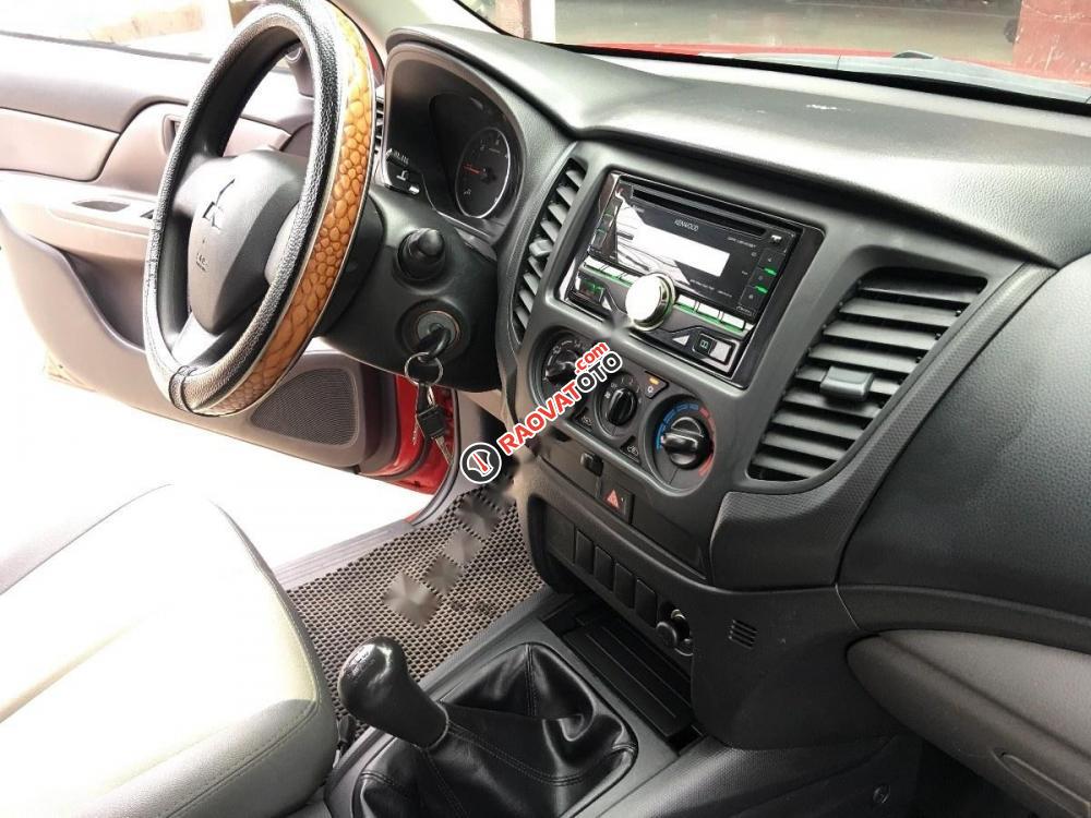 Salon Auto Quang Dũng bán Mitsubishi Triton sản xuất 2016, nhập khẩu Thái Lan-9