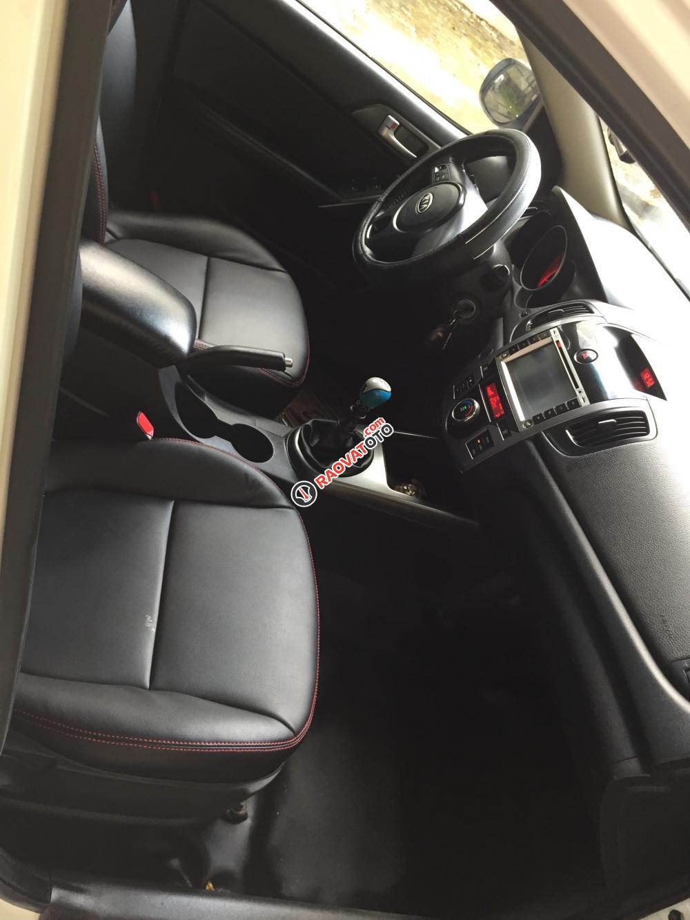 Cần bán lại xe Kia Forte SX năm 2010, màu trắng -1