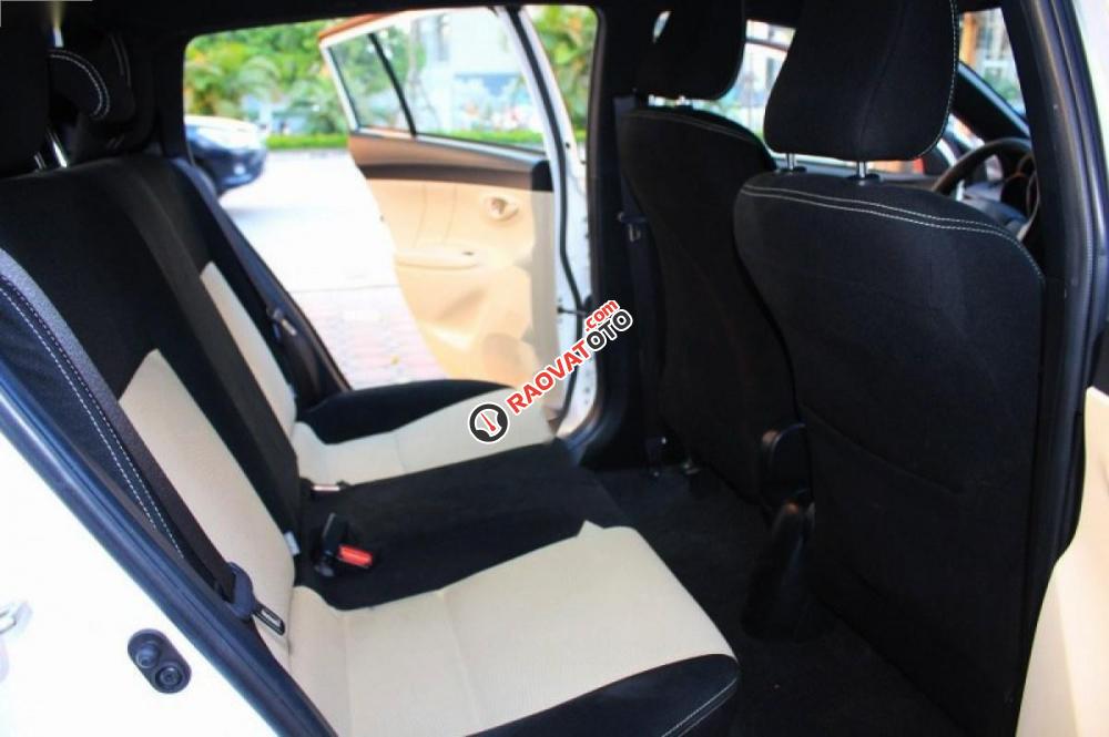 Xe Toyota Yaris 1.3E đời 2014, màu trắng, xe nhập -2