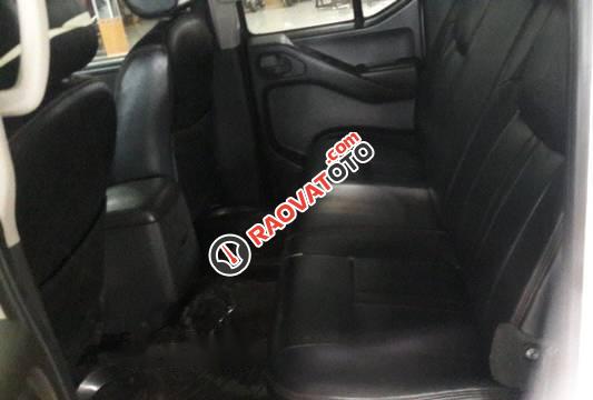 Bán Nissan Navara 2.5LE sản xuất 2013, màu trắng số sàn-3