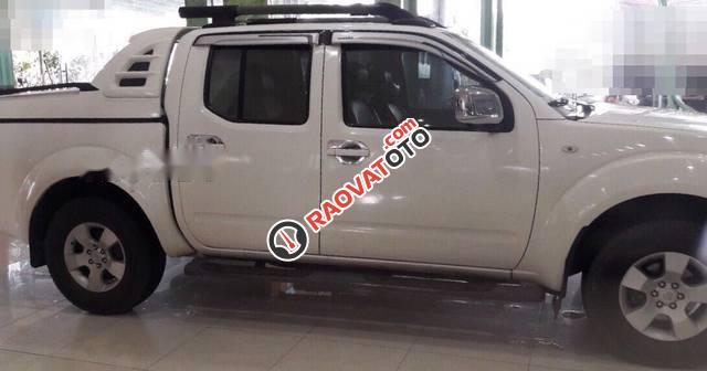 Bán Nissan Navara 2.5LE sản xuất 2013, màu trắng số sàn-0