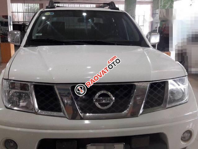 Bán Nissan Navara 2.5LE sản xuất 2013, màu trắng số sàn-1