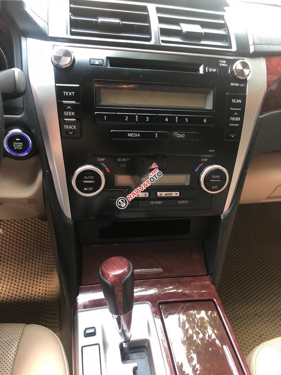 Bán xe Toyota Camry 2.0 2013, xe đẹp theo thời gian-3