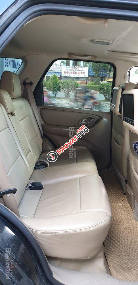 Cần bán xe Ford Escape 3.0, đăng ký 6/2005, màu đen, xe gia đình đi kỹ-3