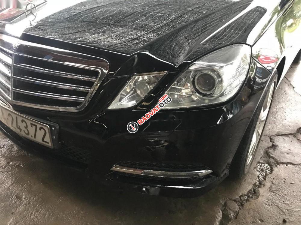 Bán xe Mercedes E250 CGI đời 2011, màu đen, 880 triệu-8