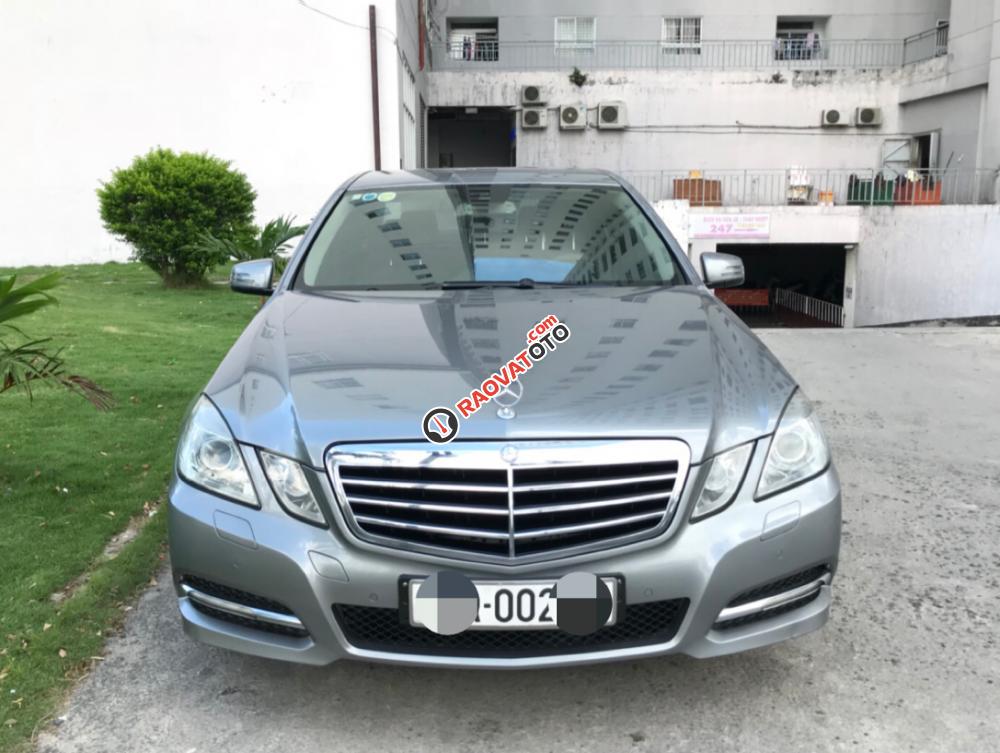 Bán Mercedes E250 CGI ĐKLĐ 05/ 2011, màu xám ghi-0