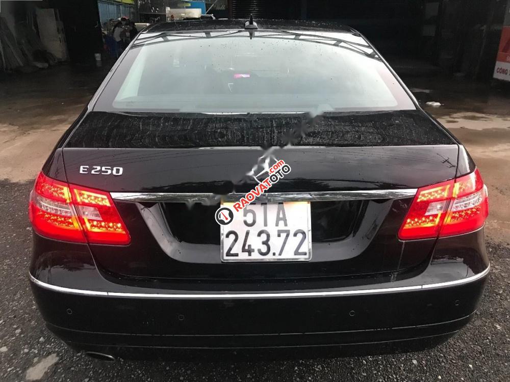 Bán xe Mercedes E250 CGI đời 2011, màu đen, 880 triệu-6