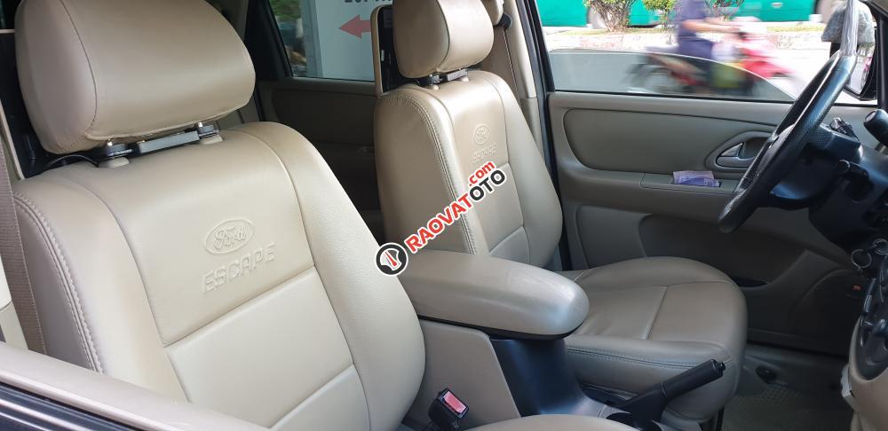 Cần bán xe Ford Escape 3.0, đăng ký 6/2005, màu đen, xe gia đình đi kỹ-11