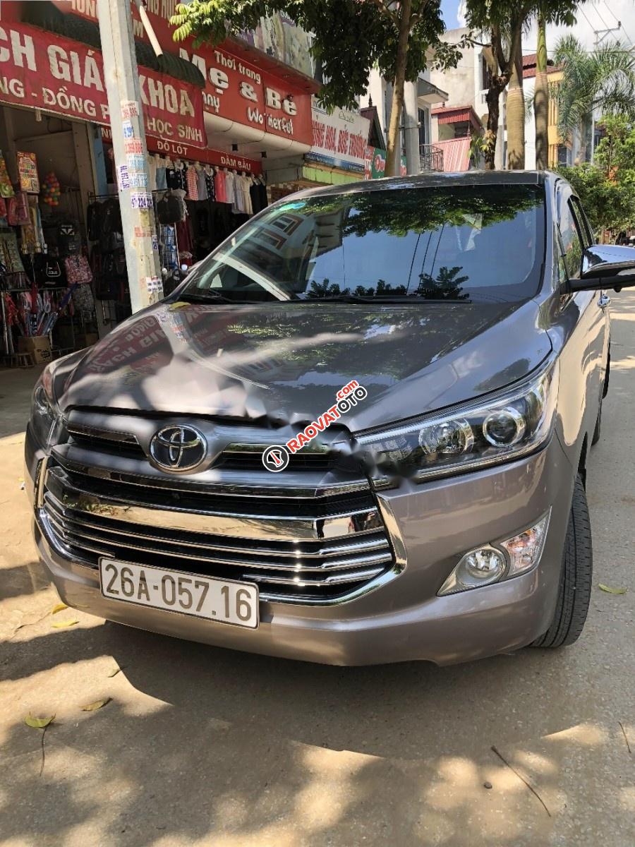 Bán Toyota Innova V sản xuất 12/2016, tên chính chủ-5