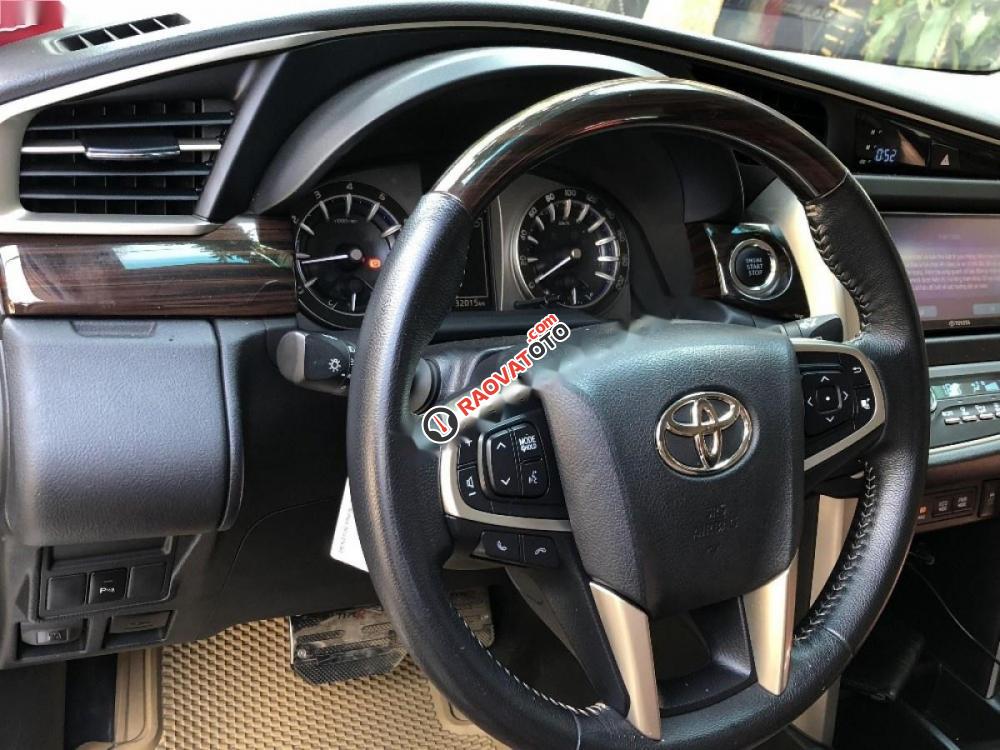 Bán Toyota Innova V sản xuất 12/2016, tên chính chủ-0