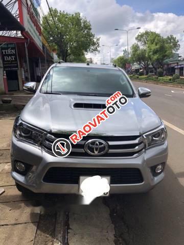 Bán Toyota Hilux G đời 2015, màu bạc  -0