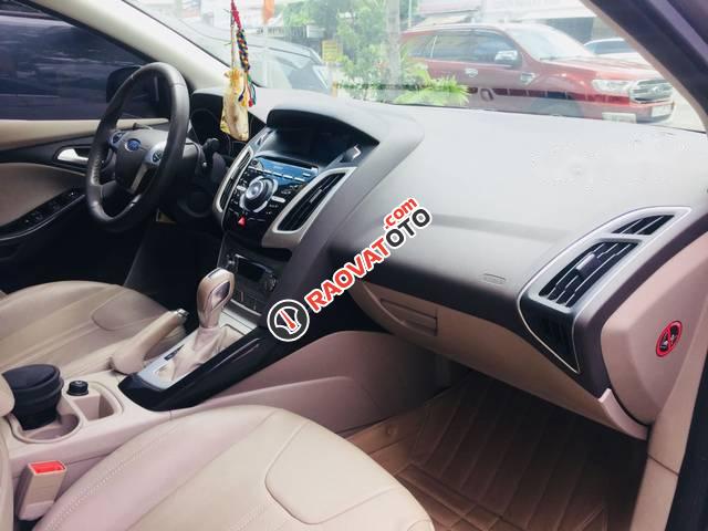 Cần bán gấp Ford Focus Titanium đời 2014, màu đỏ-0