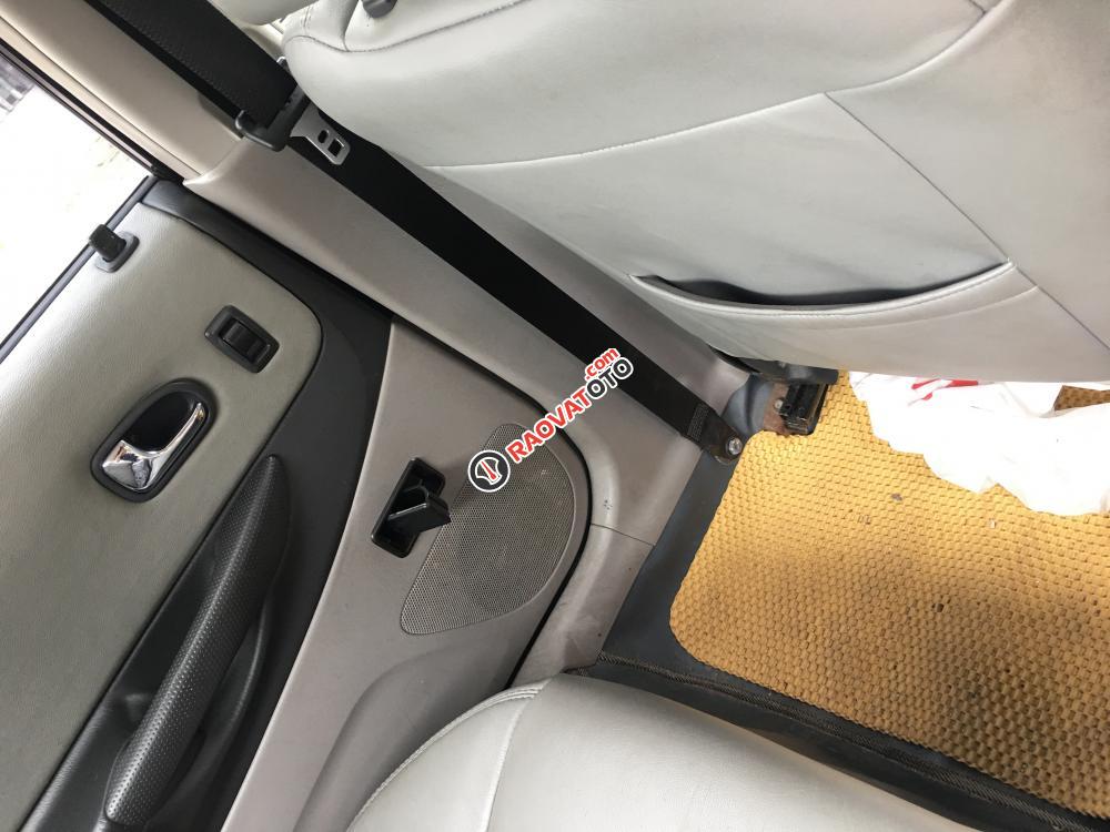 Bán Ford Laser Ghia 1.8MT đời 2003, màu bạc-1