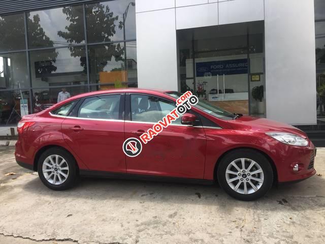 Cần bán gấp Ford Focus Titanium đời 2014, màu đỏ-2