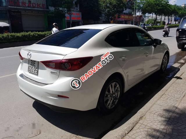 Cần bán lại xe Mazda 3 1.5SD đời 2016, màu trắng-3