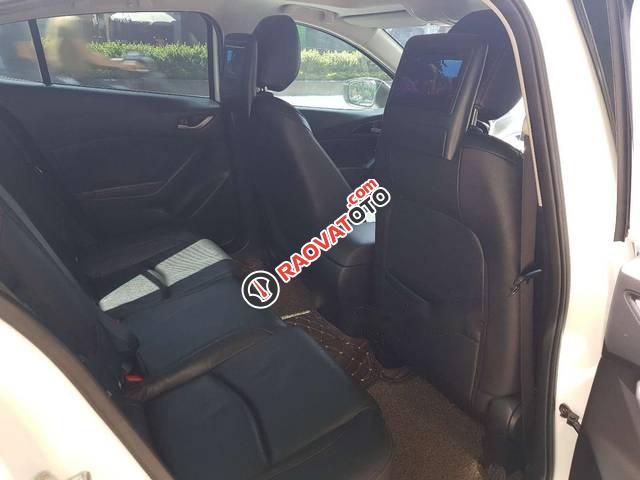 Cần bán lại xe Mazda 3 1.5SD đời 2016, màu trắng-2