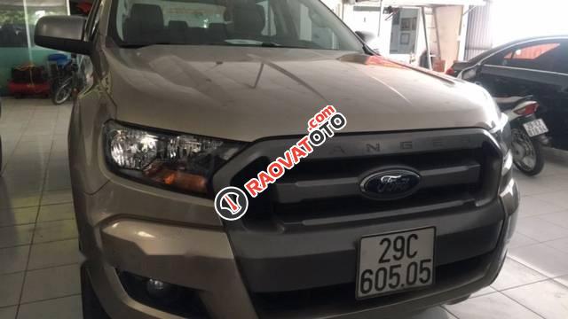 Bán Ford Ranger XLS 4x2 MT sản xuất năm 2015, màu vàng số sàn-3