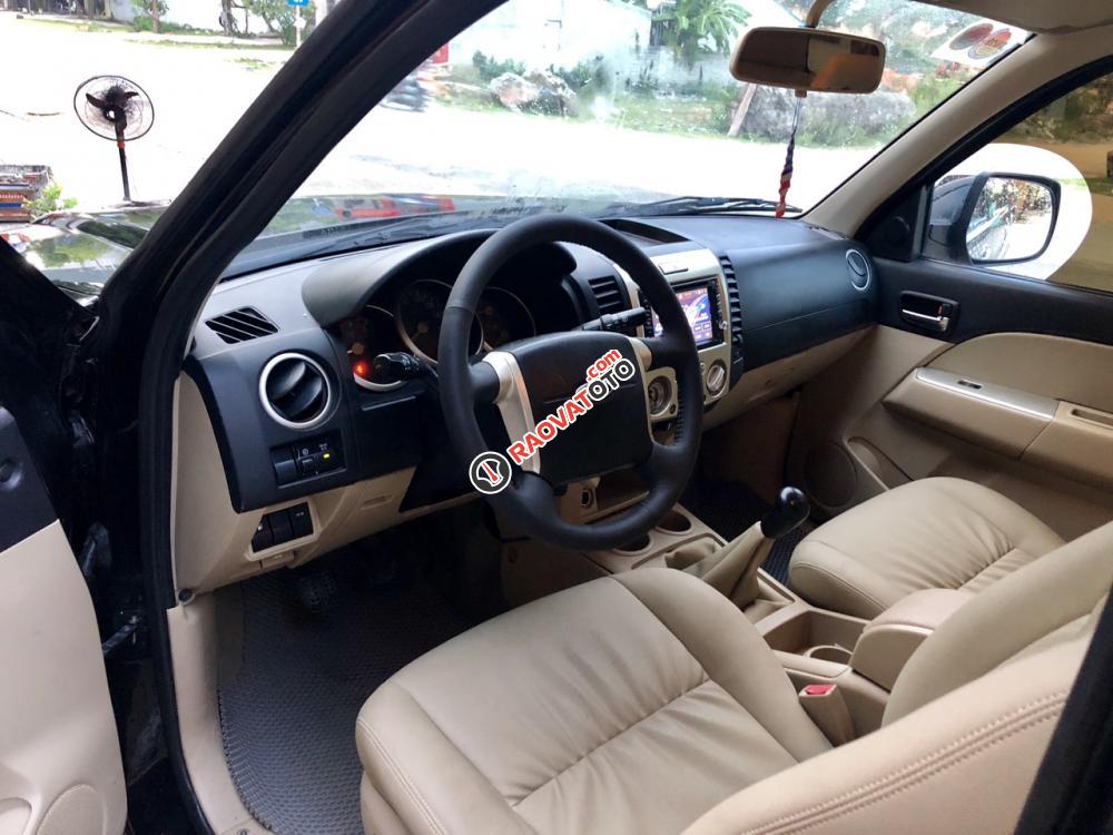 Bán Ford Everest đời 2008, màu đen, giá chỉ 365 triệu-16