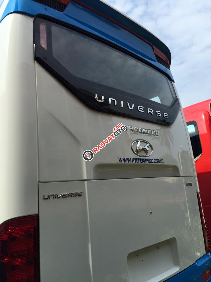 Bán xe Hyundai Tracomeco Universe Xpress Weichai năm 2018, màu xanh lam-6