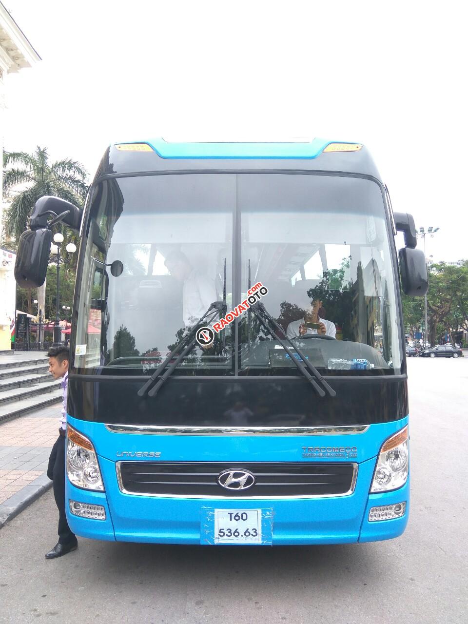 Bán xe Hyundai Tracomeco Universe Xpress Weichai năm 2018, màu xanh lam-11