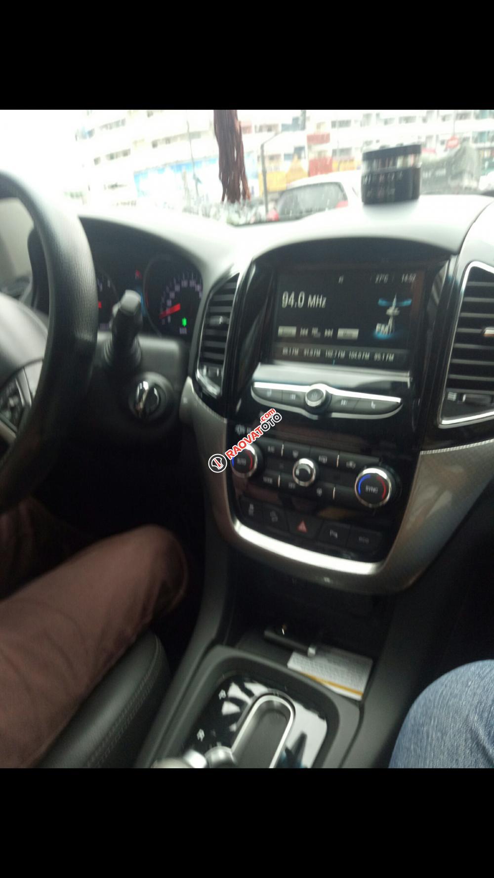 Bán Chevrolet Captiva Revv 2.4 đời 2016, màu vàng, nhập khẩu nguyên chiếc, 710tr-4