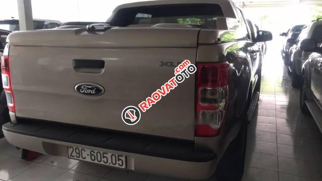 Bán Ford Ranger XLS 4x2 MT sản xuất năm 2015, màu vàng số sàn-0