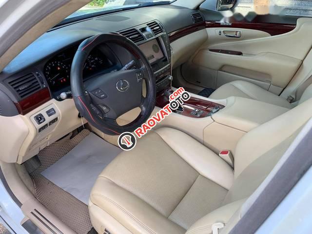 Cần bán lại xe Lexus LS 460L đời 2010, màu trắng, xe nhập-2