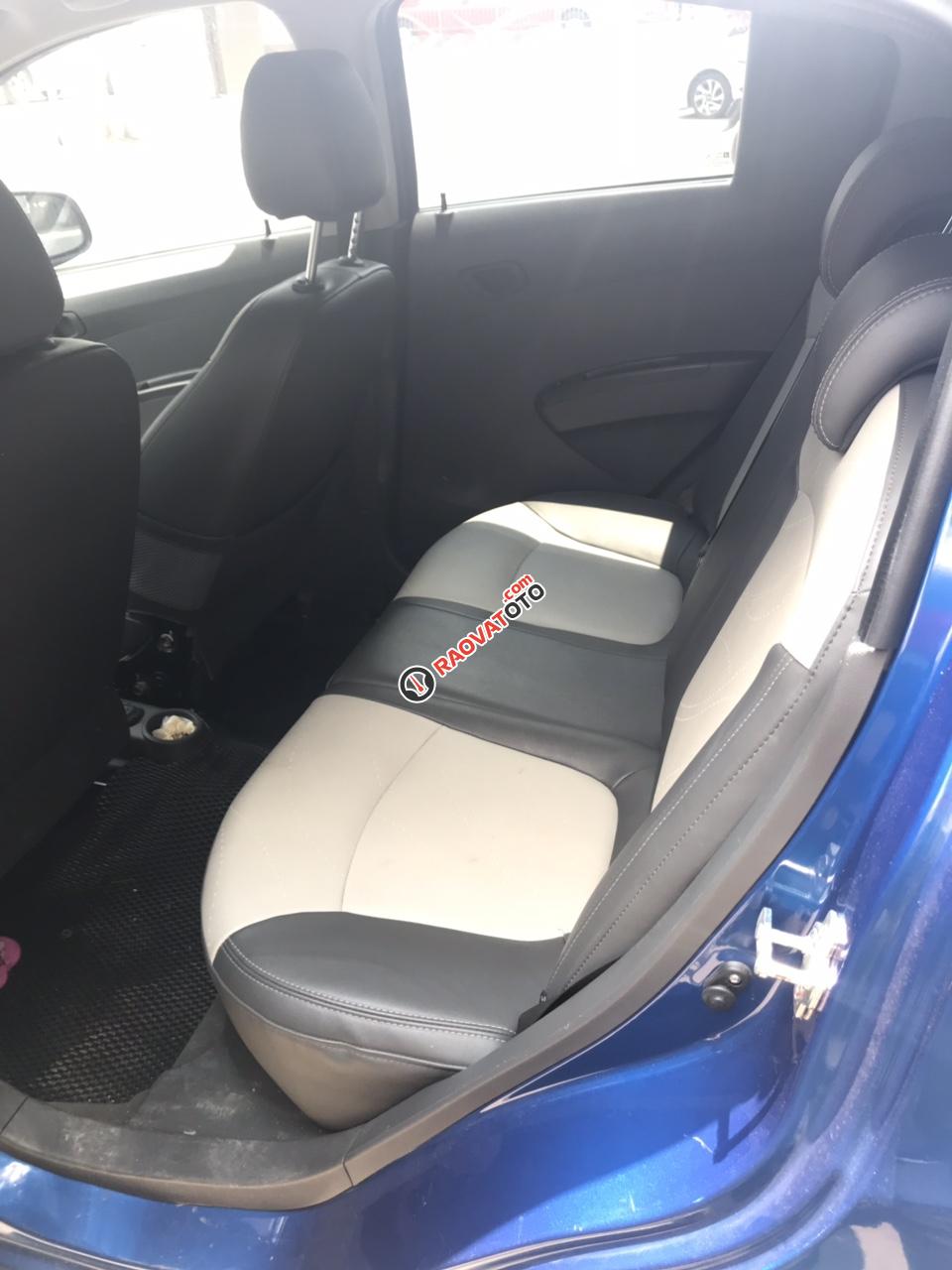 Bán ô tô Chevrolet Spark 1.0 LTZ 2014, màu xanh lam,
Giá 266tr còn thương lượng-2