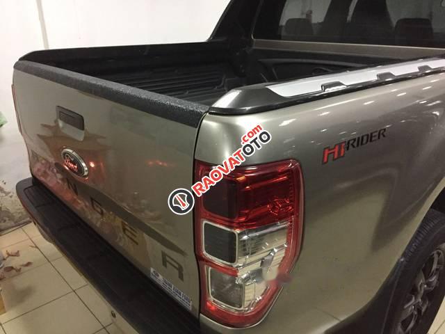 Bán Ford Ranger XLS 4x2MT sản xuất năm 2015, màu xám, 515 triệu-0