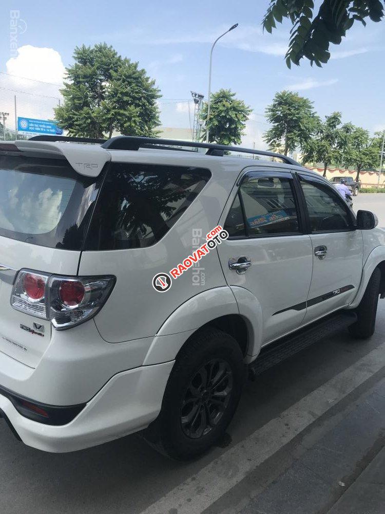 Bán xe Toyota Fortuner TRD Sportivo 2014, màu trắng-0
