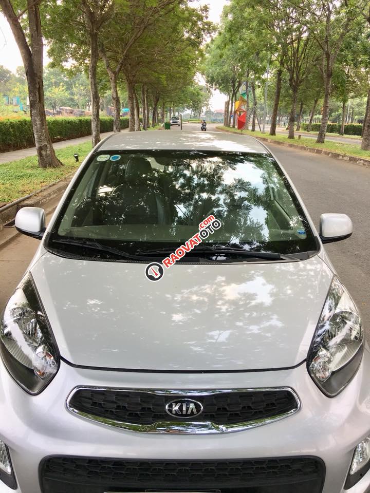 Lên 7 chỗ cần bán Kia Morning SX 2017, số sàn, máy 1.25-2