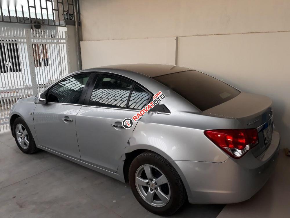 Bán xe Chevrolet Cruze LS đời 2010, gia đình sử dụng kỹ bảo dưỡng định kỳ tại hãng-1