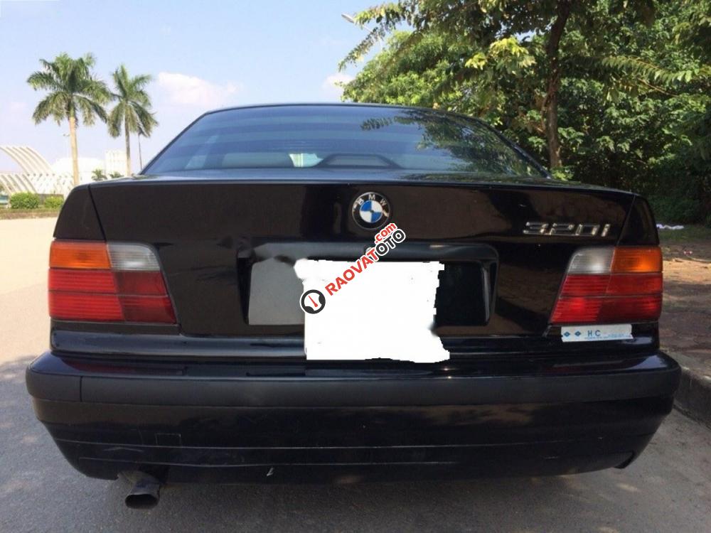 Cần bán xe BMW 3 Series 320i đời 1996, màu đen, nhập khẩu nguyên chiếc số sàn-1