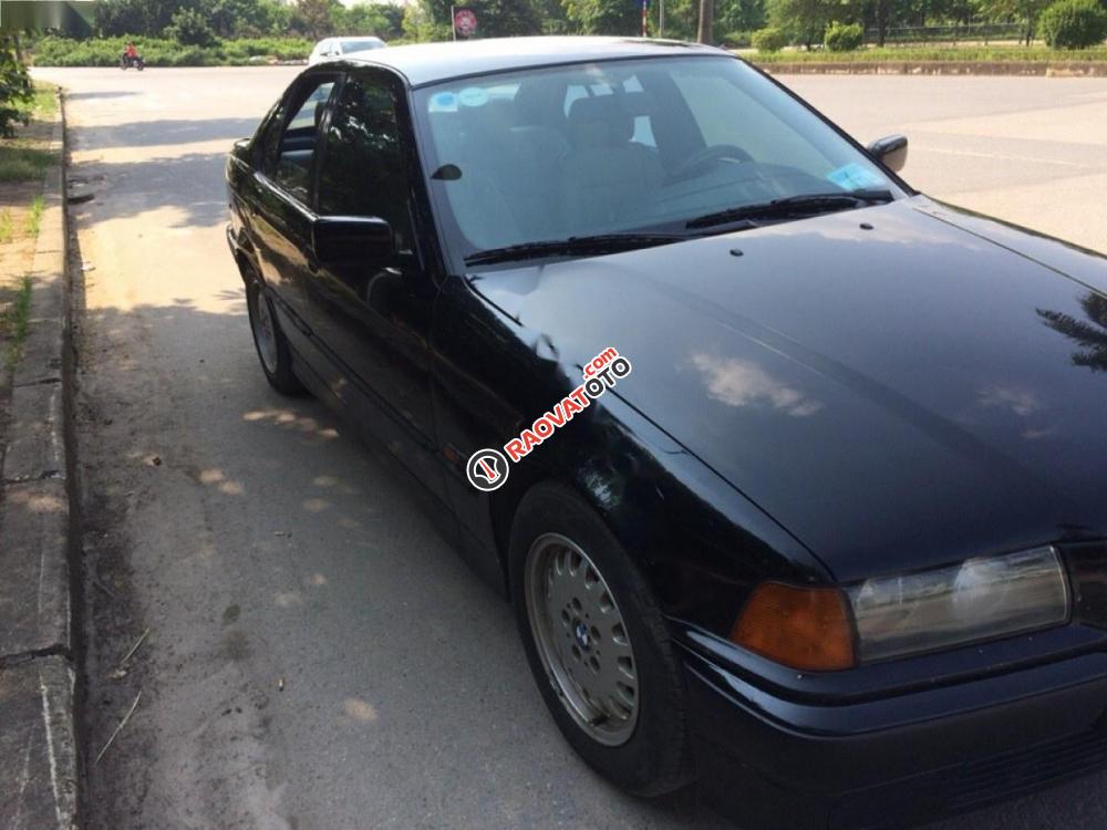 Cần bán xe BMW 3 Series 320i đời 1996, màu đen, nhập khẩu nguyên chiếc số sàn-4
