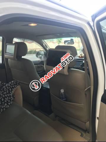 Bán xe Toyota Fortuner TRD, màu trắng, số tự động, xe nguyên bản chính chủ-1