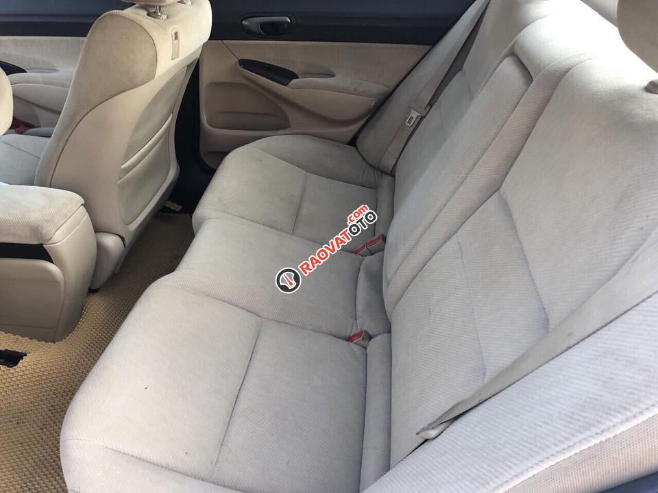 Bán xe Honda Civic đời 2011 màu trắng, giá tốt-6