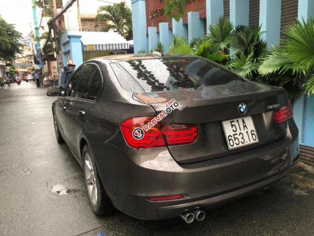 Cần bán BMW 3 Series 328i sản xuất năm 2013, màu nâu, xe nhập  -1