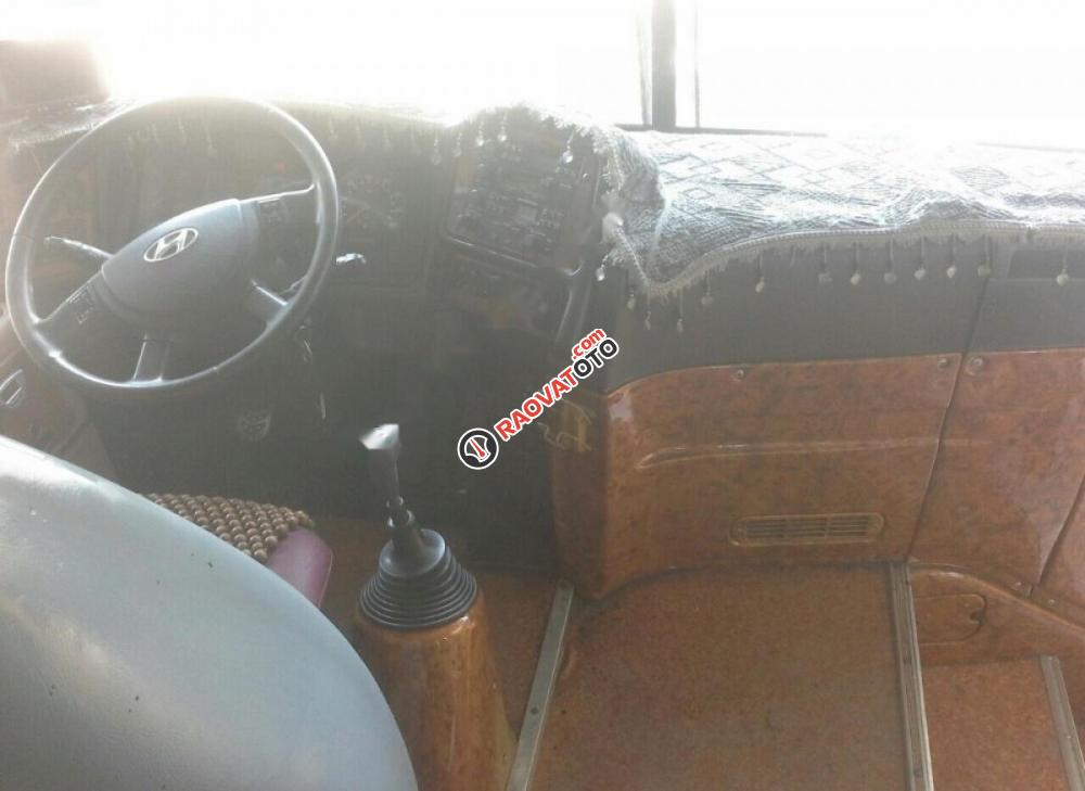 Bán Hyundai Universe Express 2005, màu trắng, nhập khẩu nguyên chiếc-6