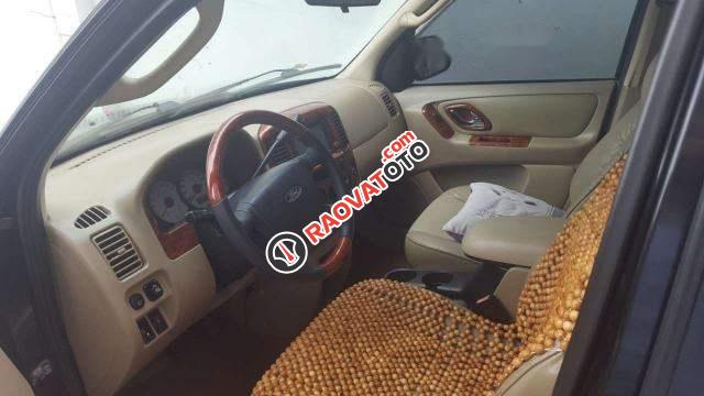 Cần bán lại xe Ford Escape 3.0 V6 sản xuất 2005, màu xám, giá chỉ 220 triệu-2